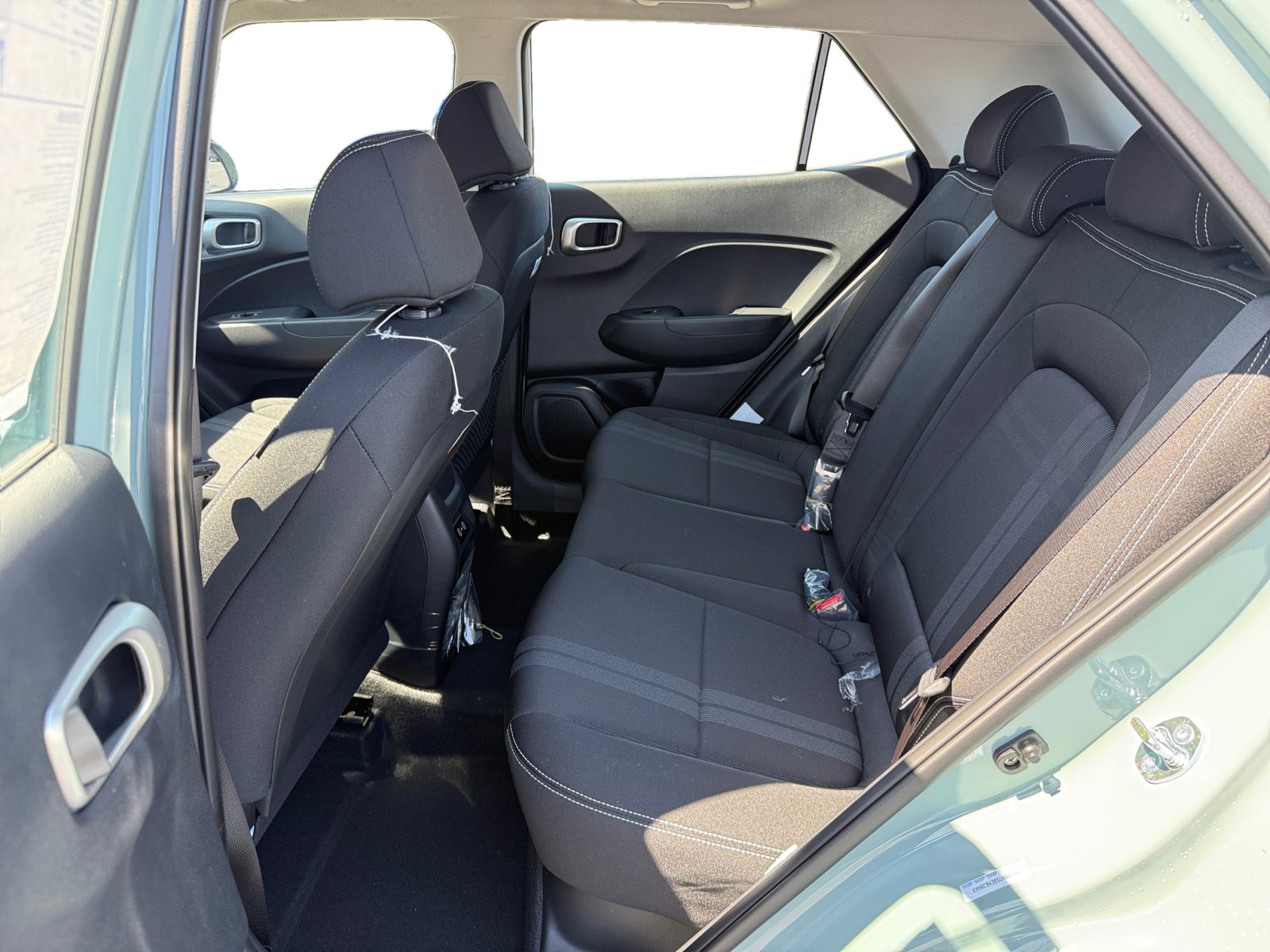 2025 Hyundai Venue SEL photo 15
