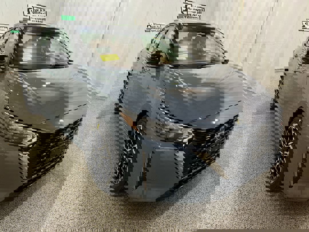 2025 Nissan Sentra SR's photo