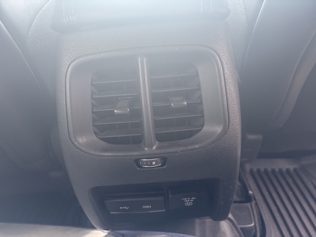 2019 Jeep Cherokee Limited photo 30