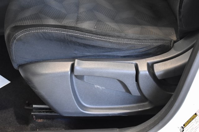 2016 Nissan Rogue S photo 16