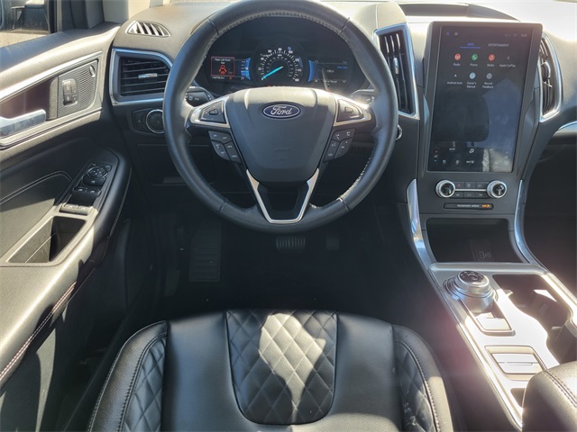 2024 Ford Edge Titanium photo 25
