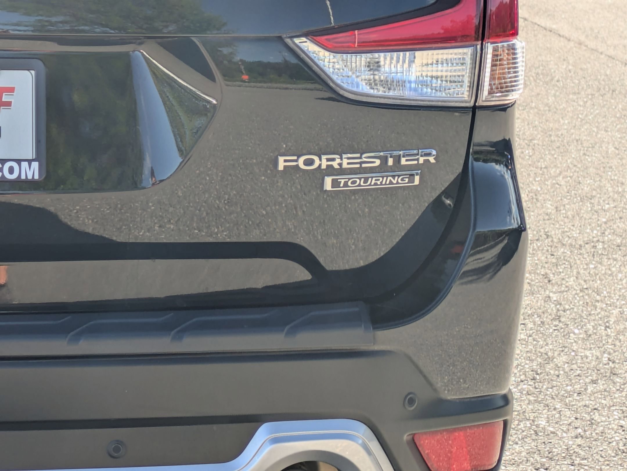 2021 Subaru Forester Touring photo 23