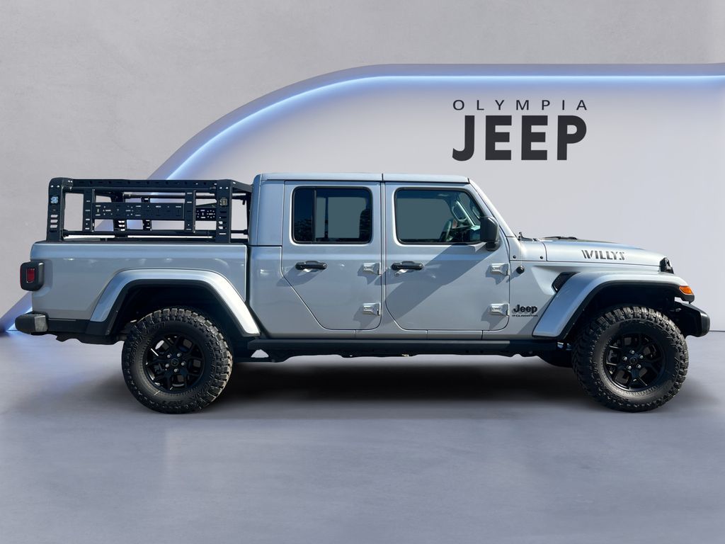 2023 Jeep Gladiator Willys photo 6