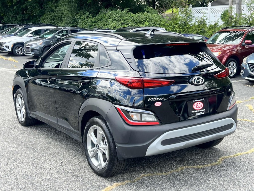2023 Hyundai Kona SEL photo 4