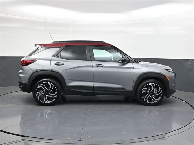 2025 Chevrolet Trailblazer RS photo 3