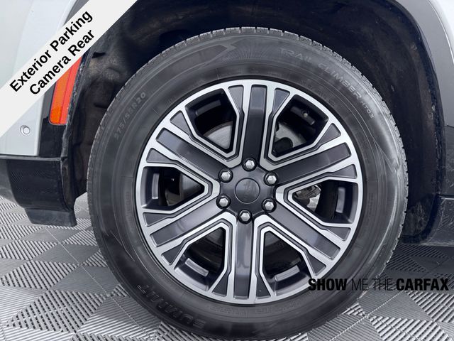 2023 Jeep Wagoneer L Series II photo 10