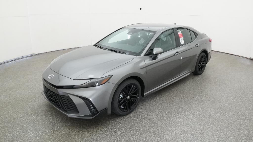 2026 Toyota Camry SE's photo