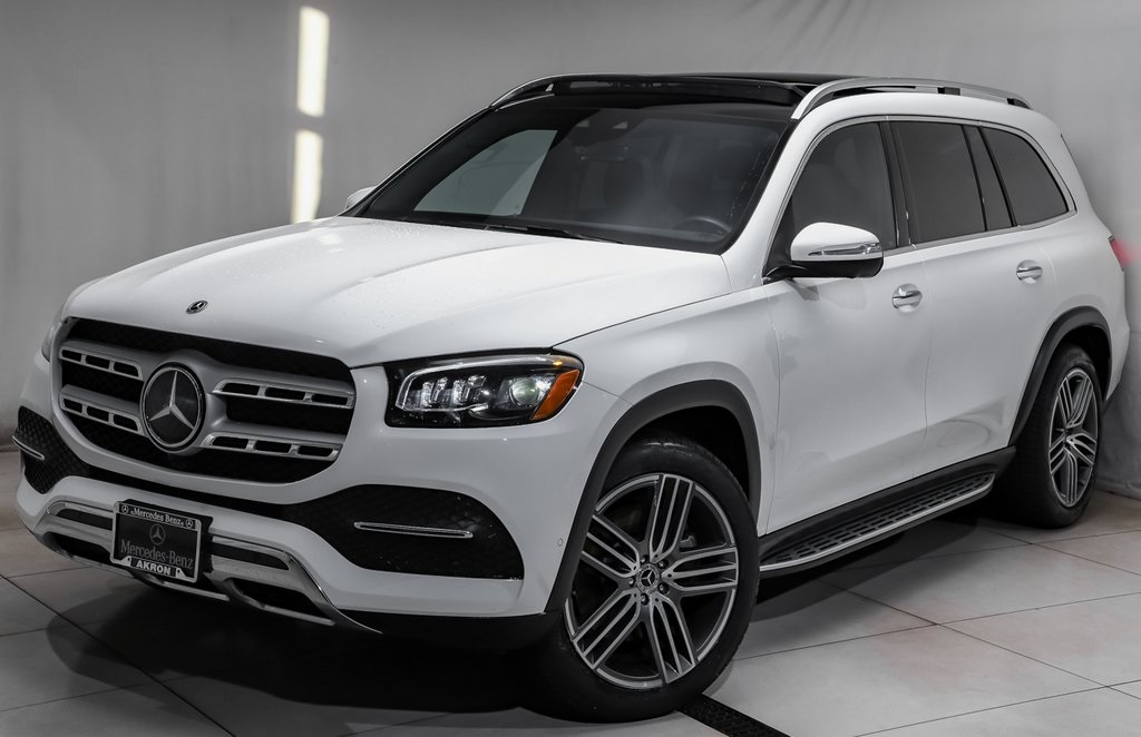 2023 Mercedes-Benz GLS Base's photo