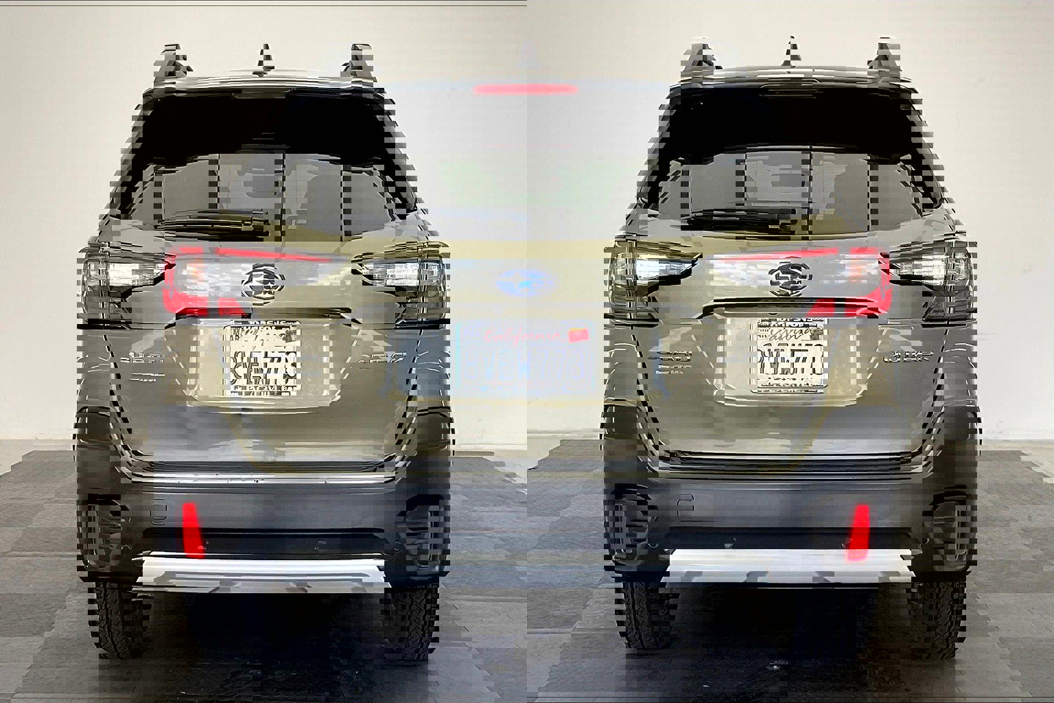 2020 Subaru Outback Limited photo 3