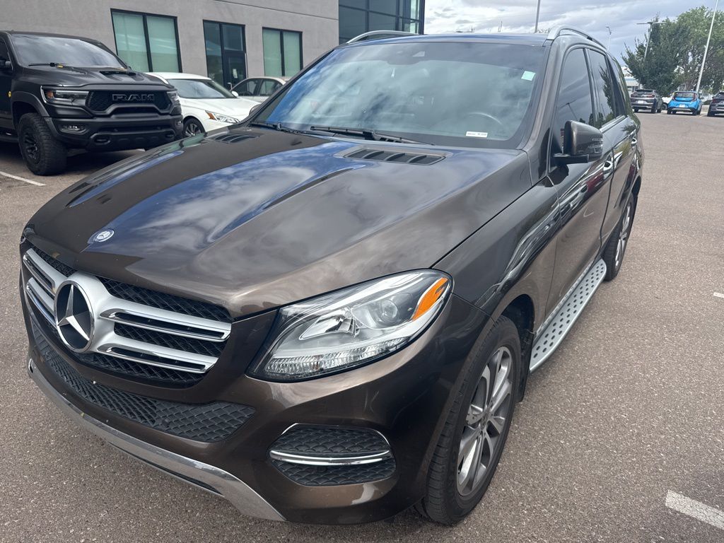 2017 Mercedes Benz GLE 350 4MATIC photo 4