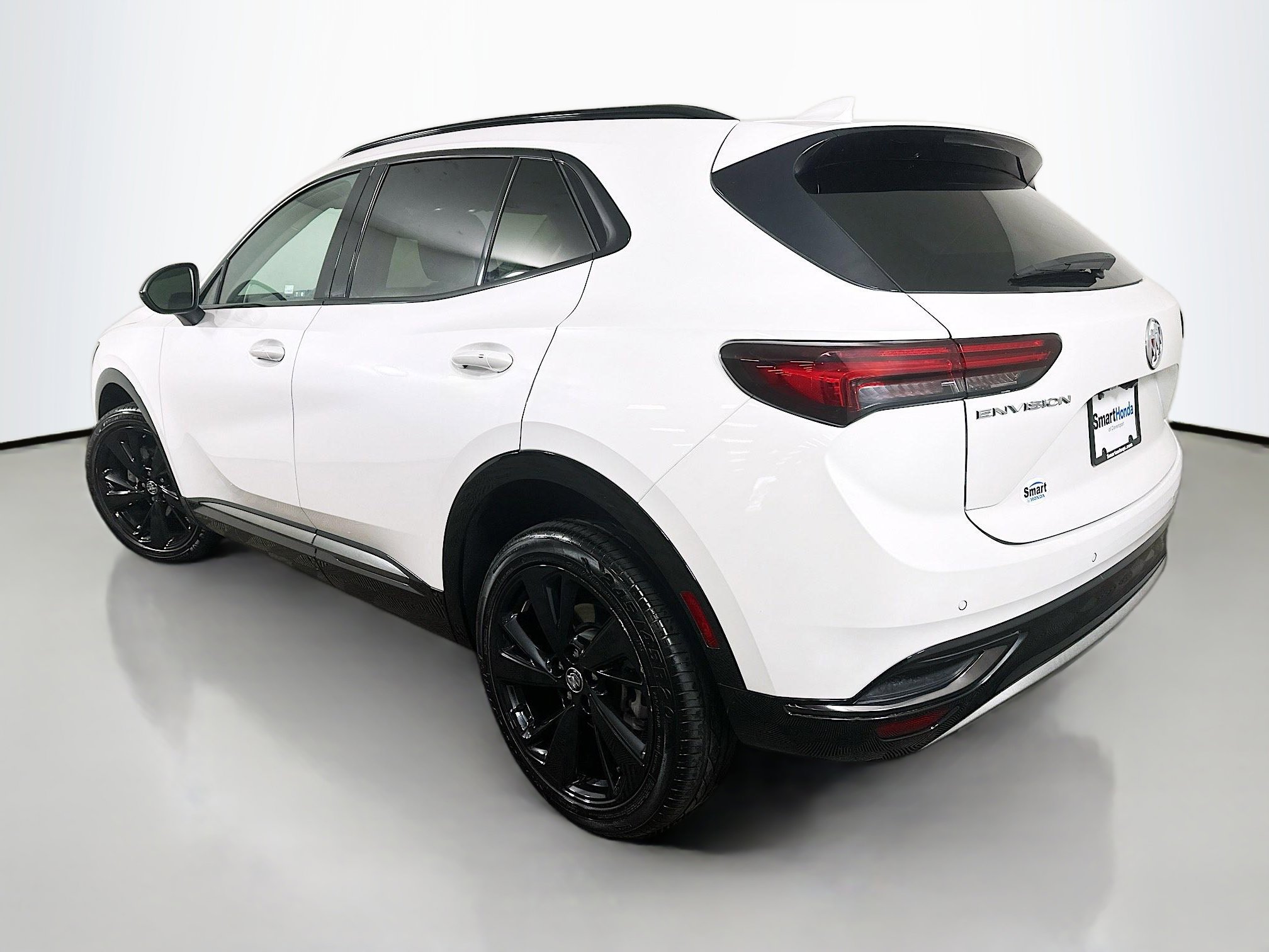 2023 Buick Envision Essence photo 5