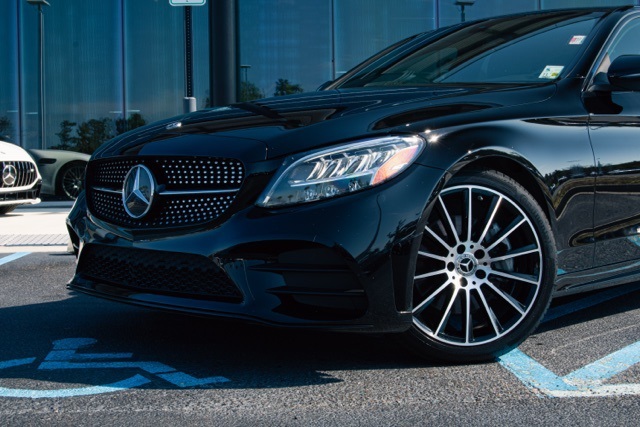 2021 Mercedes Benz C 300 photo 2