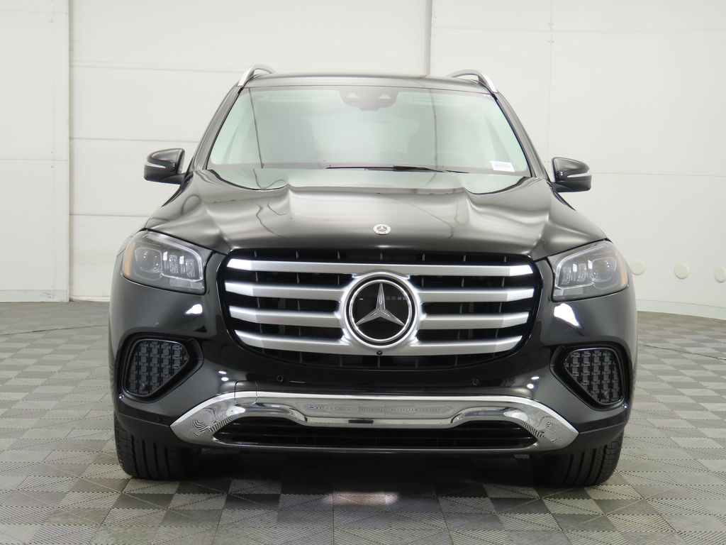 2026 Mercedes Benz GLS 450 4MATIC photo 2