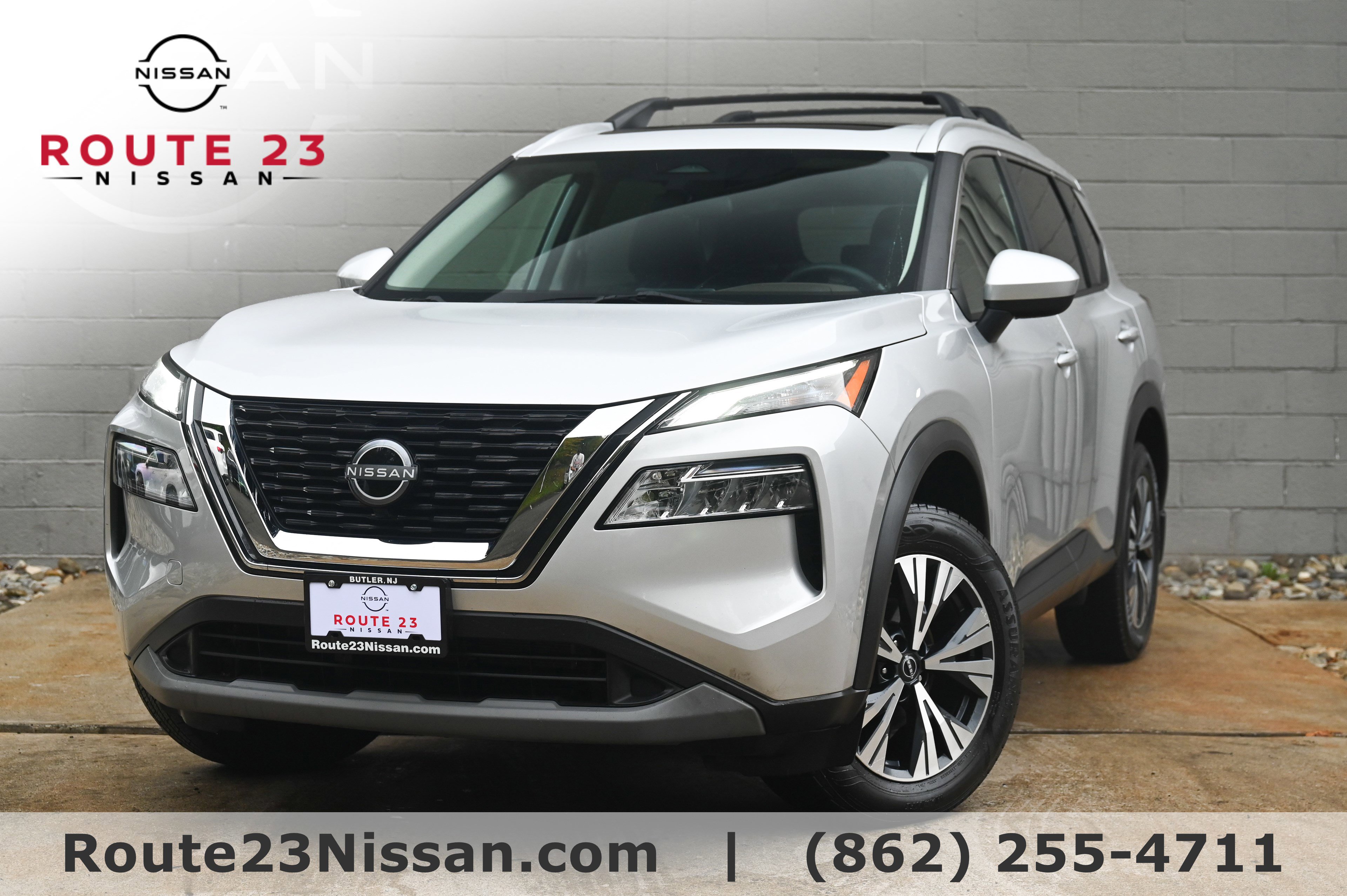 2023 Nissan Rogue SV's photo
