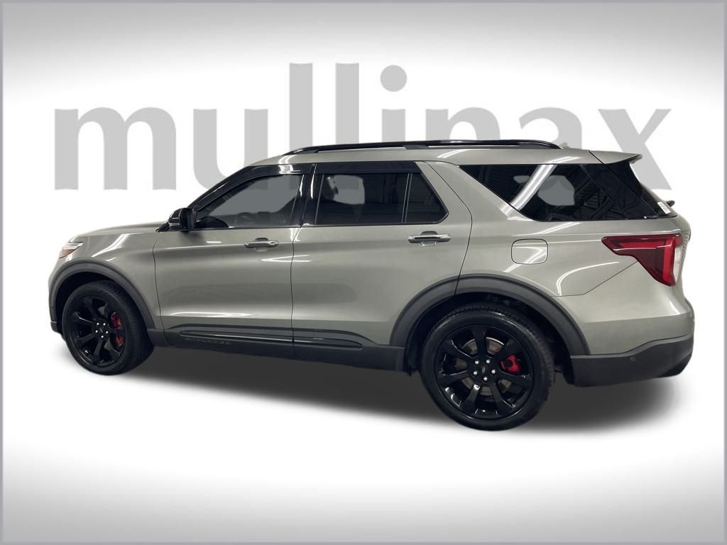 2020 Ford Explorer ST photo 7