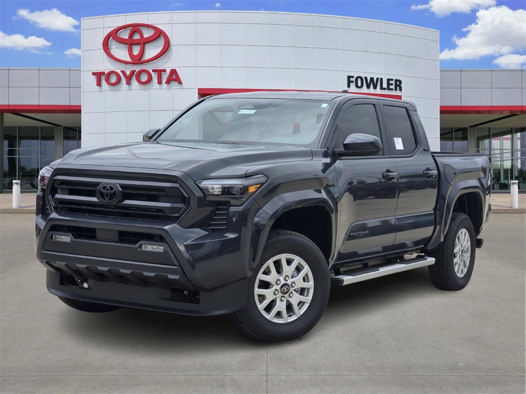 2025 Toyota Tacoma SR5's photo