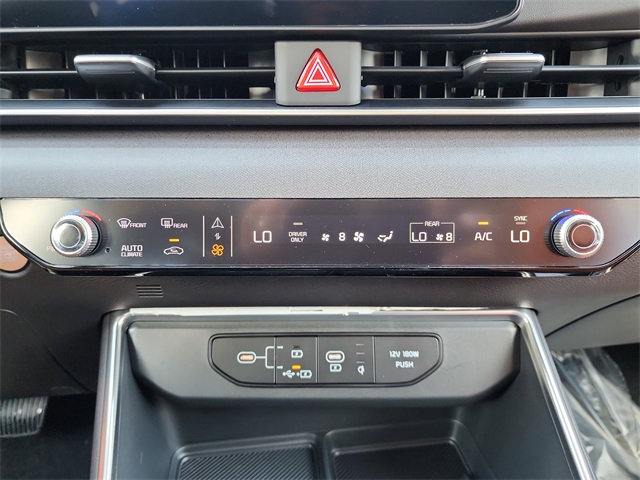 2026 Kia Carnival SX photo 23
