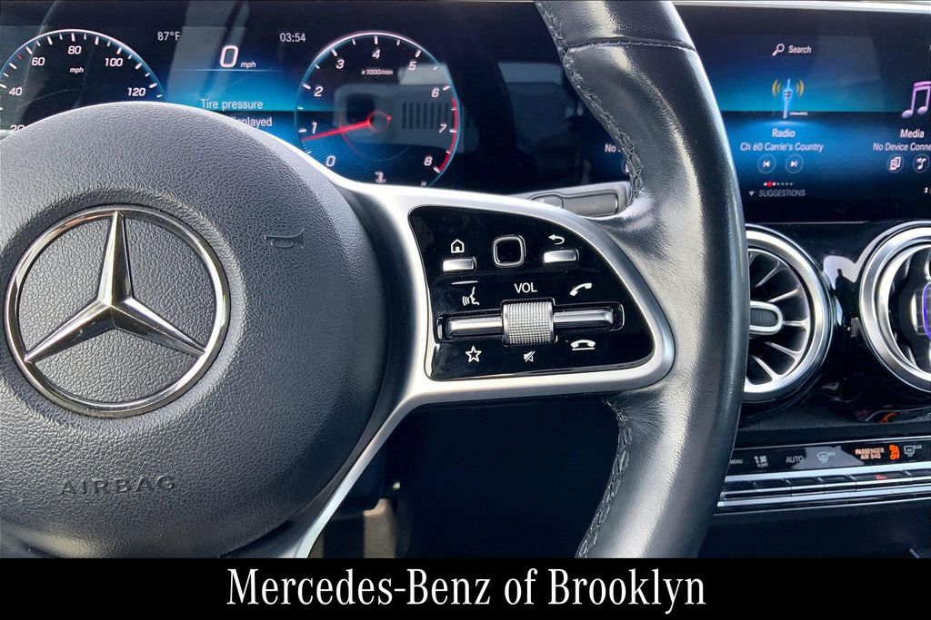 2021 Mercedes Benz GLB 250 4MATIC photo 24