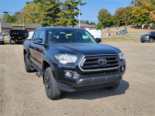 2022 Toyota Tacoma V6 4x4 photo 3