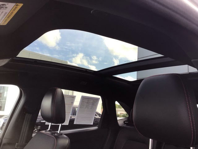 2023 Ford Escape ST-Line photo 20