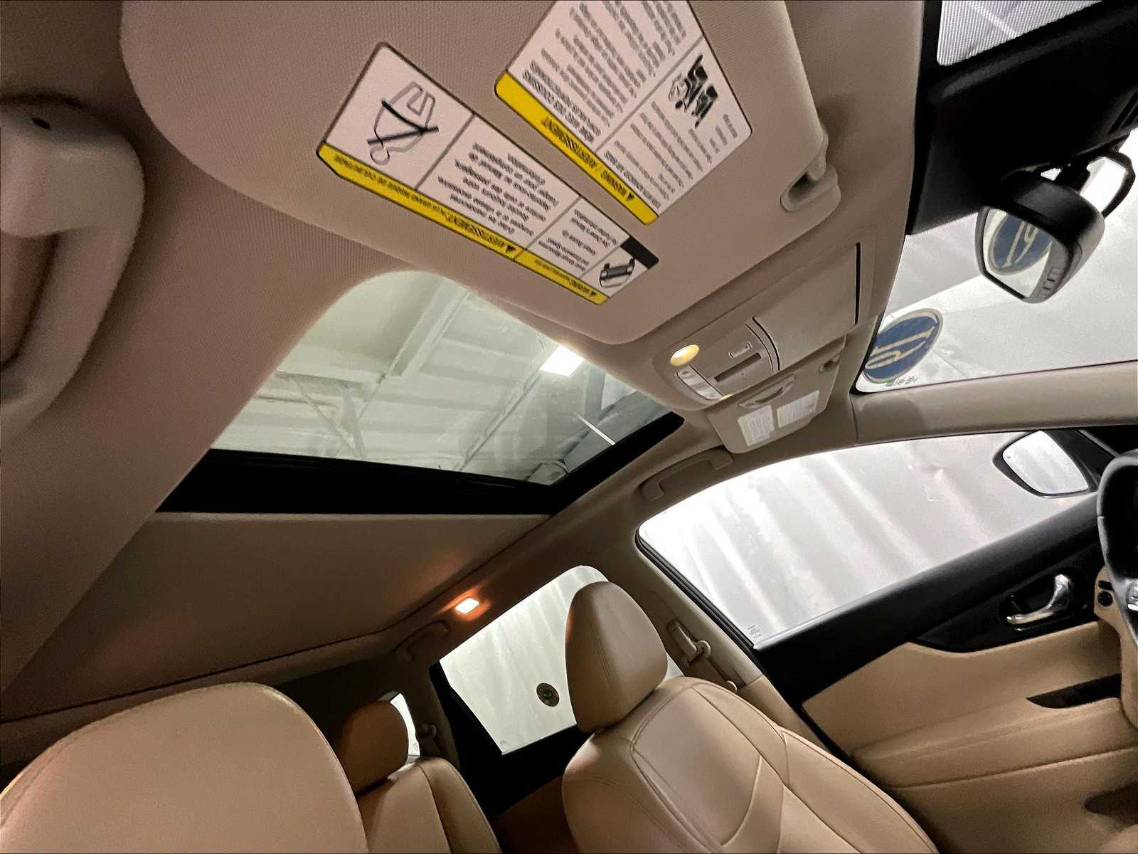 2019 Nissan Rogue SL photo 21