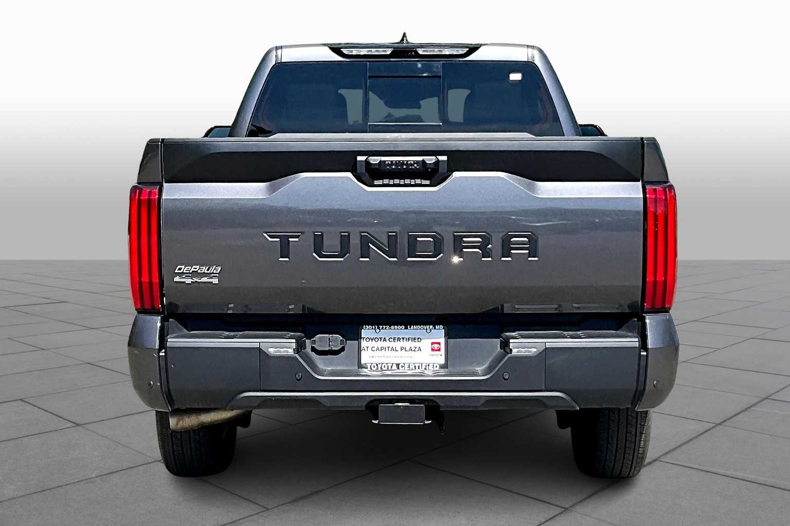 2022 Toyota Tundra SR5 Double Cab photo 4