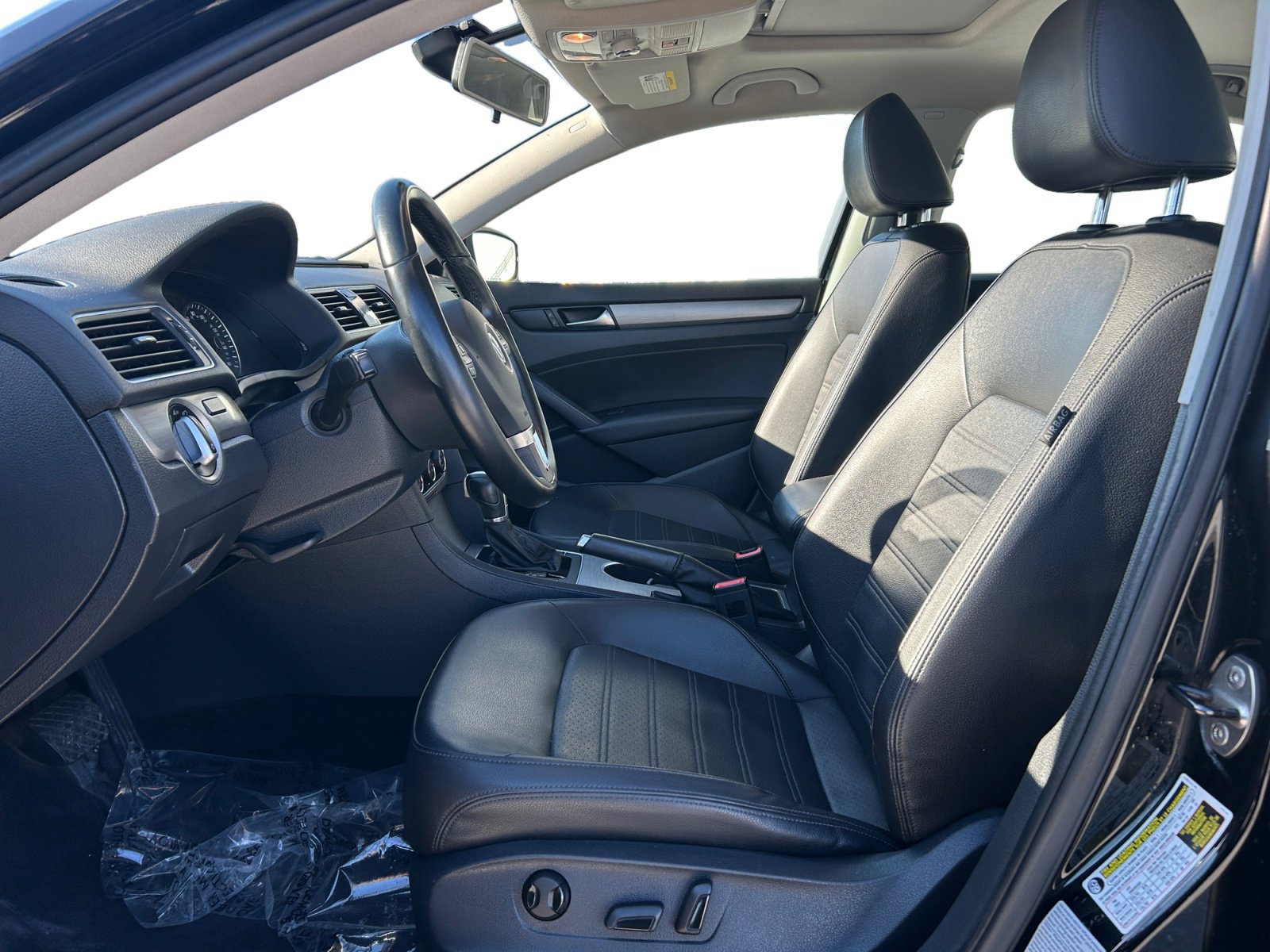 Certified 2015 Volkswagen Passat SE with VIN 1VWBT7A3XFC007768 for sale in La Vista, NE