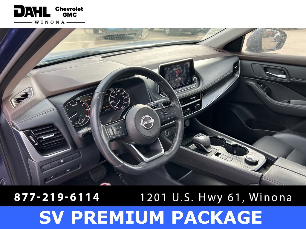 2023 Nissan Rogue SV photo 2