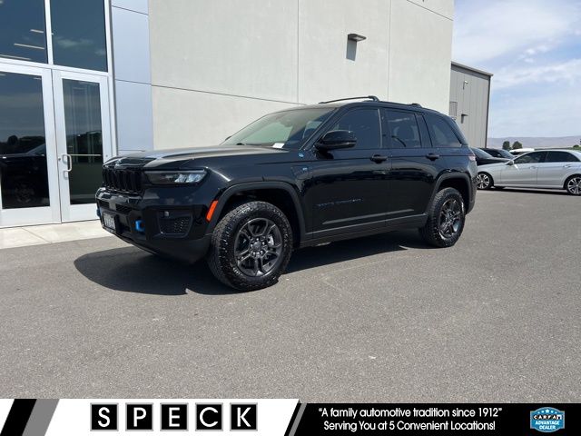 2024 Jeep Grand Cherokee Trailhawk 4xe photo 2