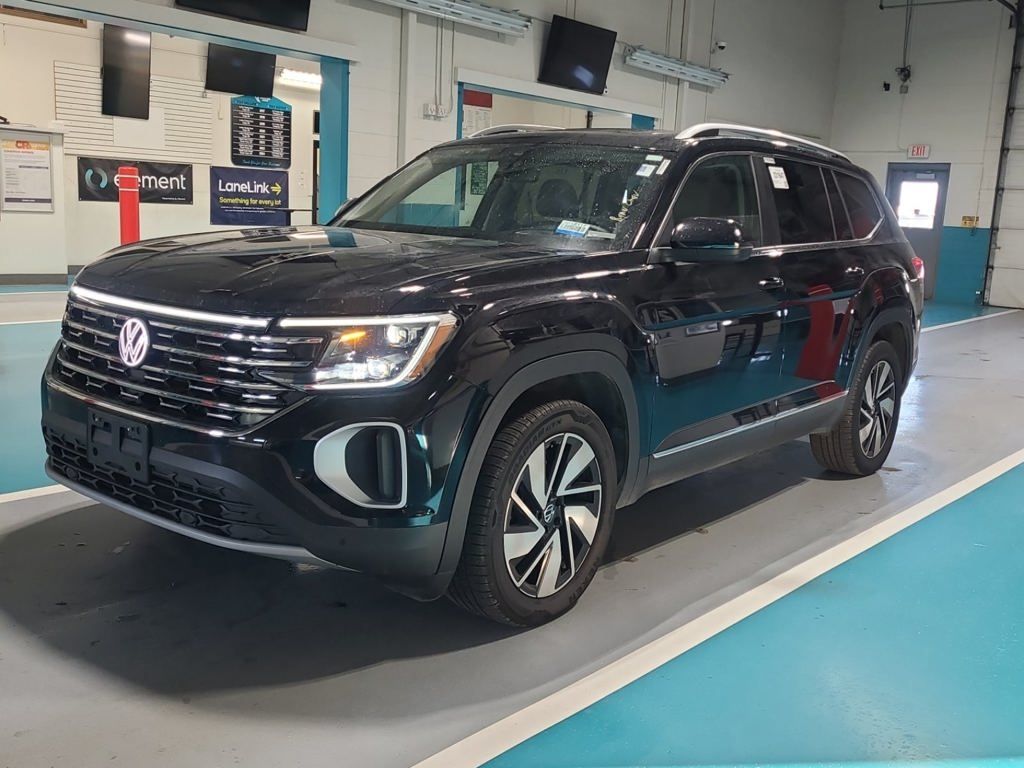 2025 Volkswagen Atlas SEL's photo
