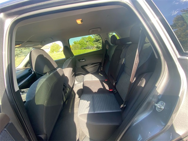 2023 Nissan Rogue SV photo 11