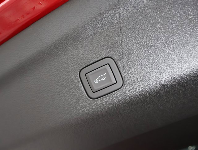 2025 Chevrolet Tahoe RST photo 26