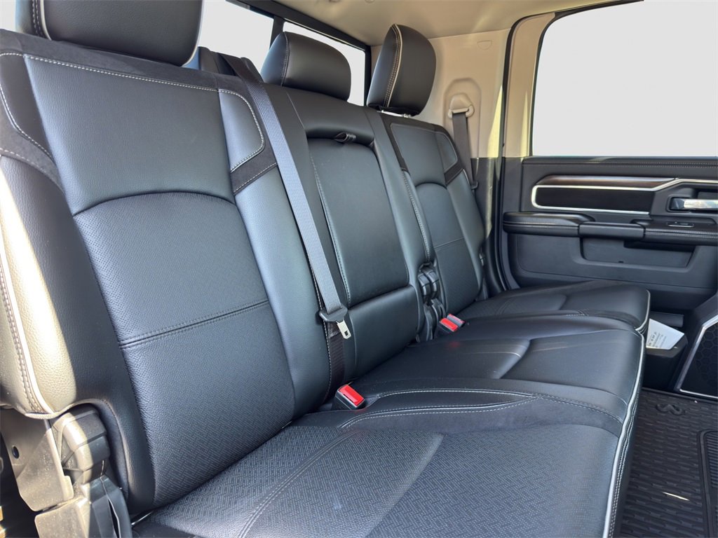 2024 Ram 3500 Laramie photo 19