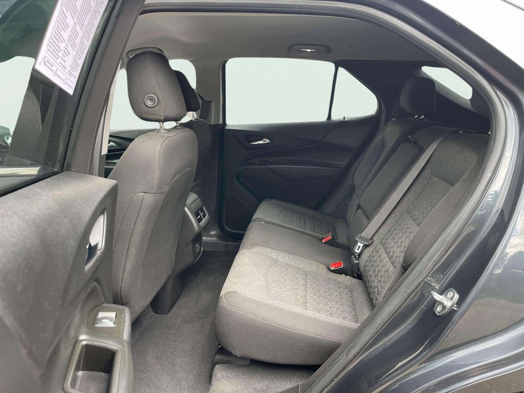 2022 Chevrolet Equinox LT photo 17