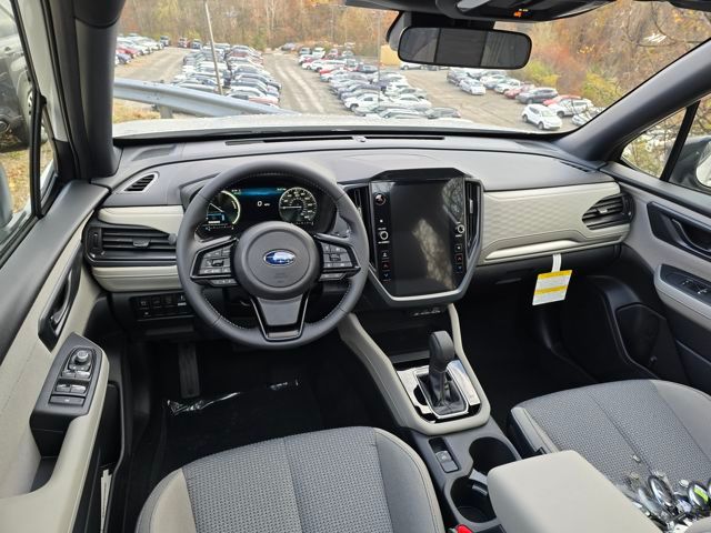 2025 Subaru Forester Premium photo 3