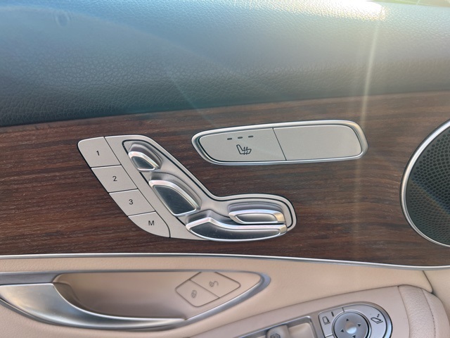 2021 Mercedes Benz GLC 300 4MATIC photo 40