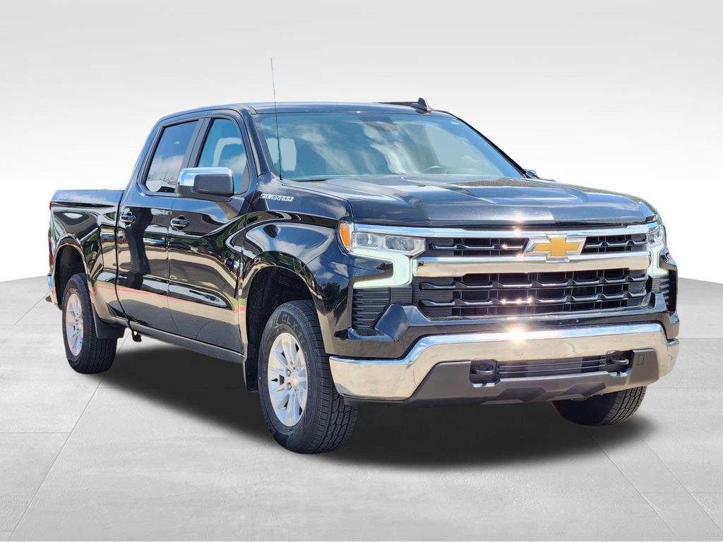 2023 Chevrolet Silverado 1500 LT photo 3