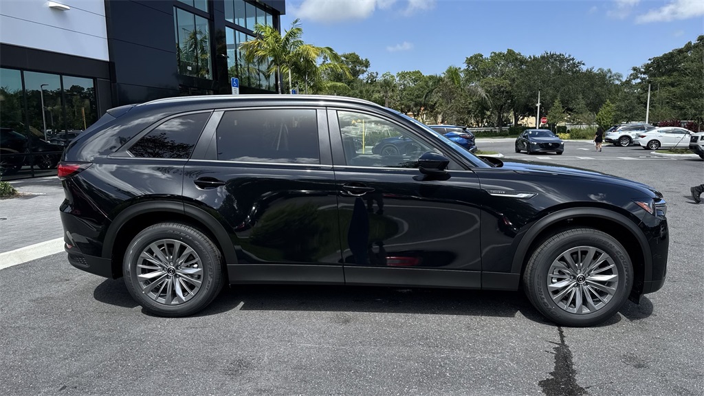 2025 Mazda CX-90 3.3 Turbo Select photo 2