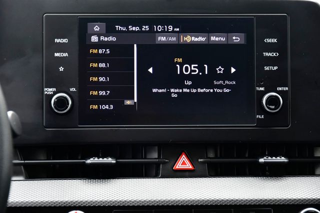 2025 Kia Sportage LX photo 17