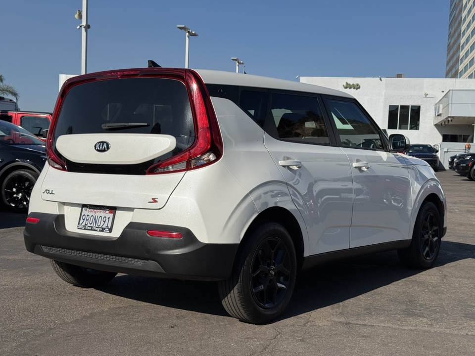 2020 Kia Soul S photo 10