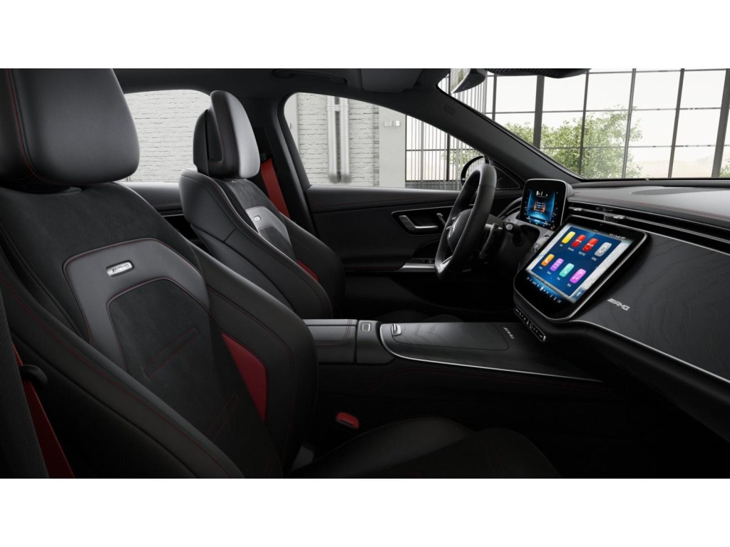 2026 Mercedes Benz E AMG 4MATIC photo 4