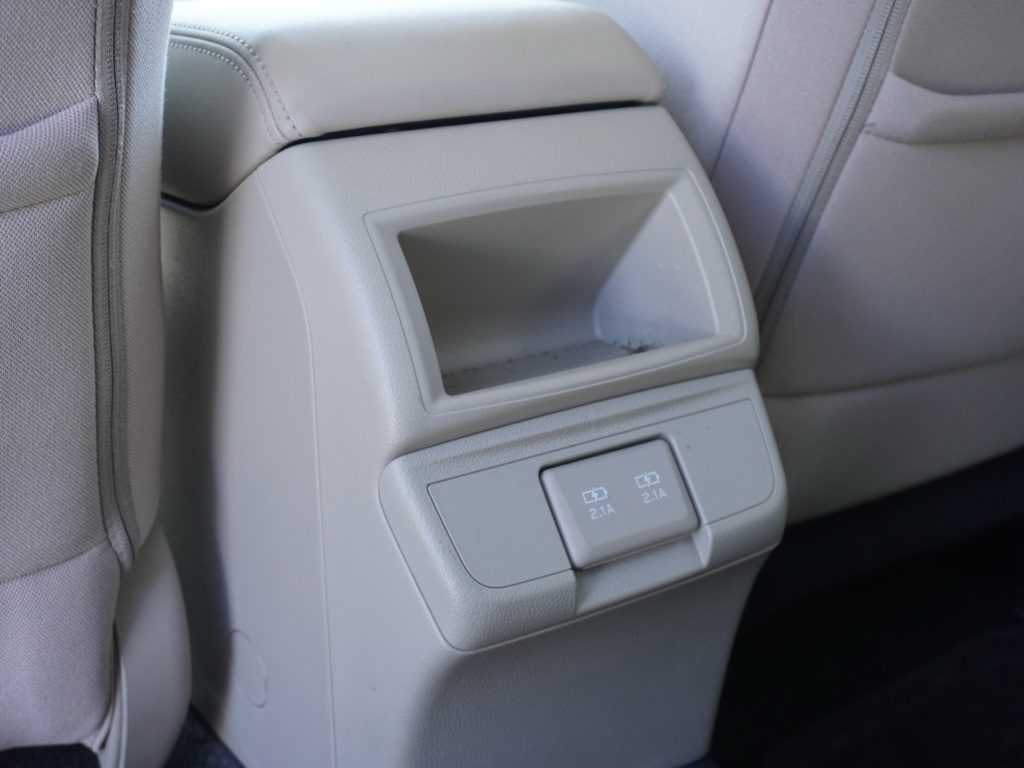 2019 Subaru Outback 2.5i Premium photo 21