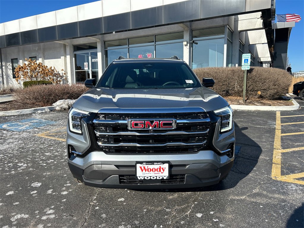 2026 GMC TERRAIN - Image 2