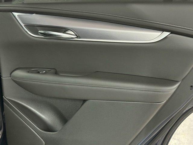 2025 Cadillac XT6 Luxury photo 40