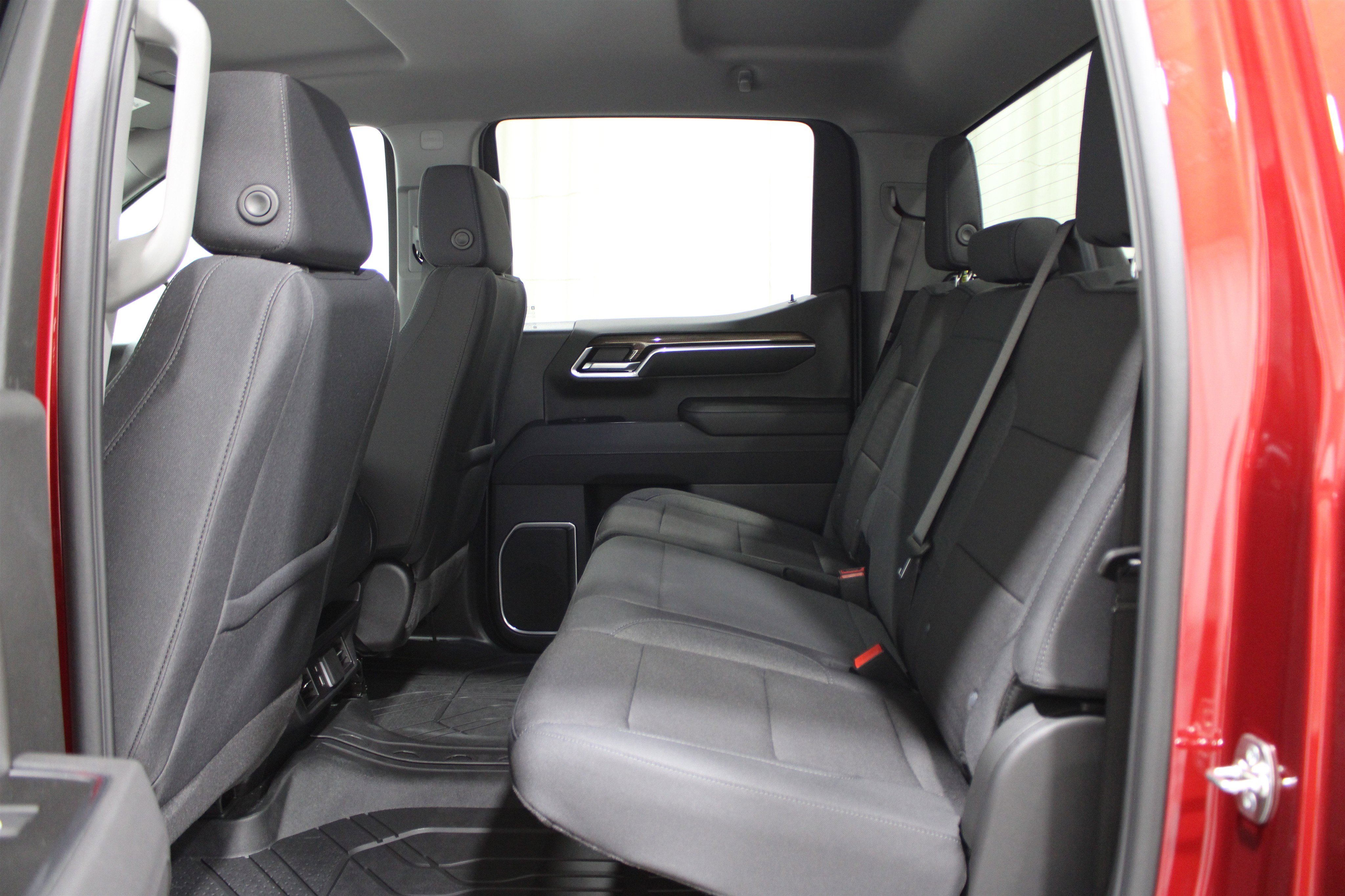 2026 Chevrolet Silverado 1500 RST photo 19
