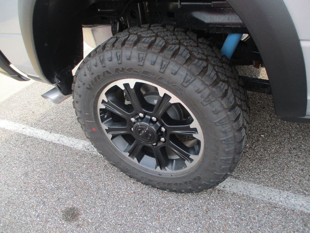 2026 Ram 2500 Tradesman photo 23