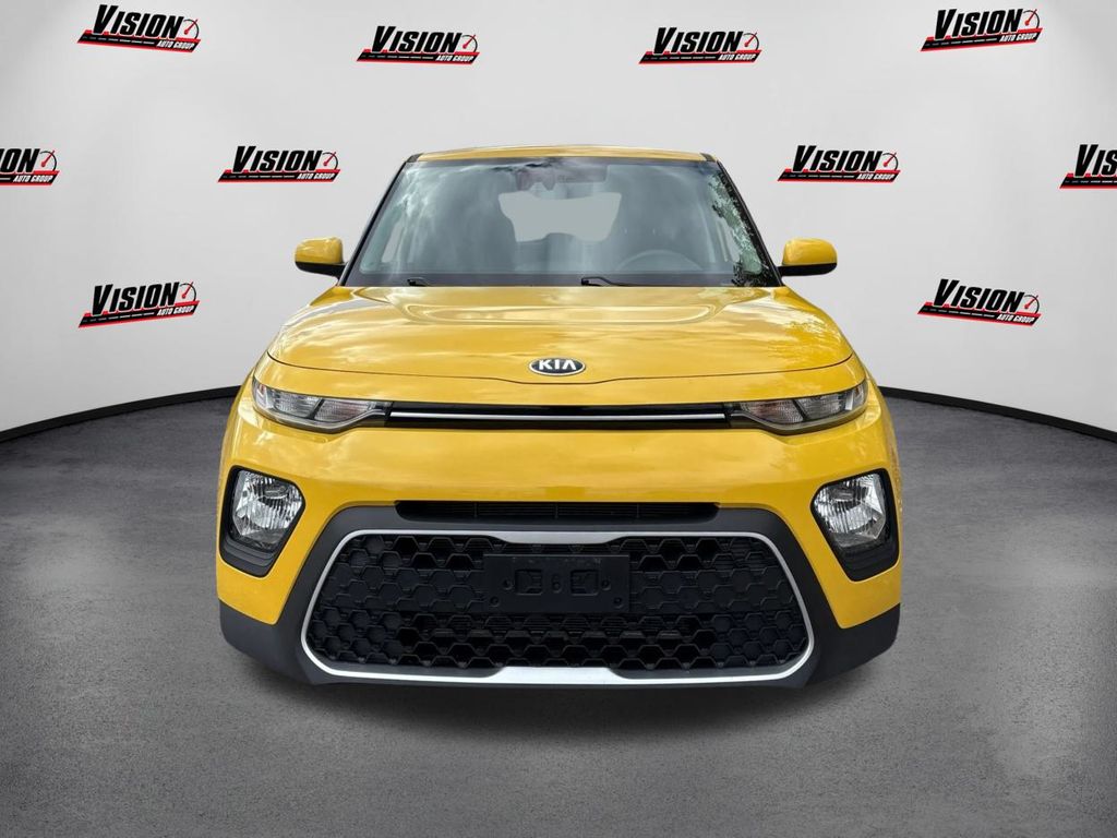2020 Kia Soul S photo 2