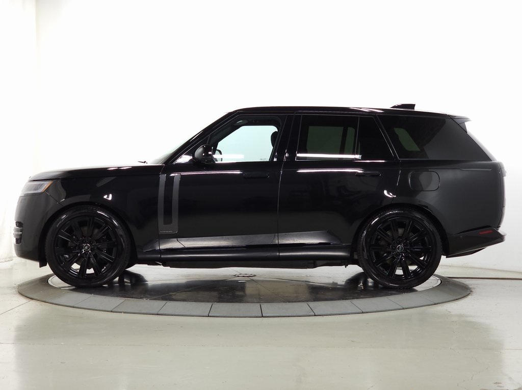 2025 Land Rover Range Rover Autobiography photo 2