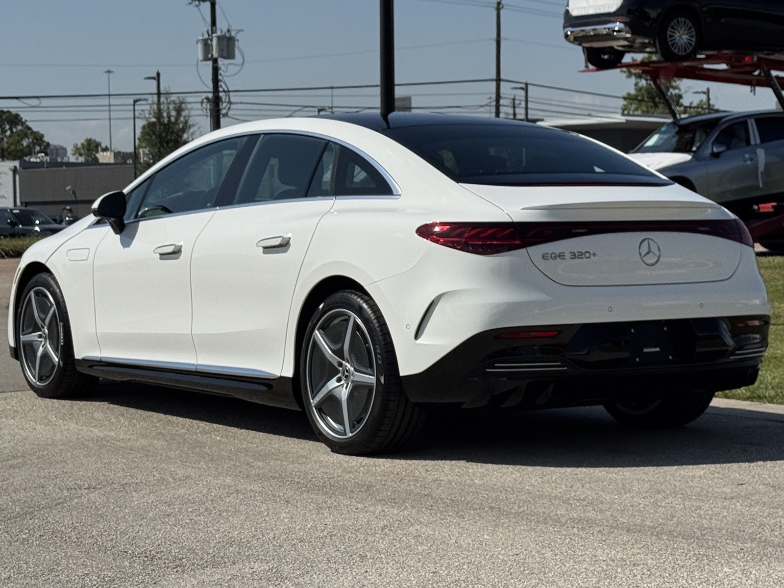 2026 Mercedes Benz EQE Sedan photo 4