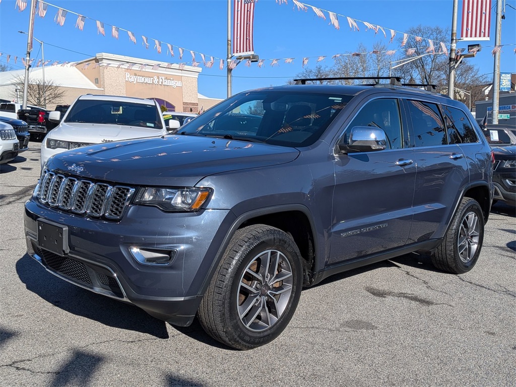 2019 Jeep Grand Cherokee Limited's photo